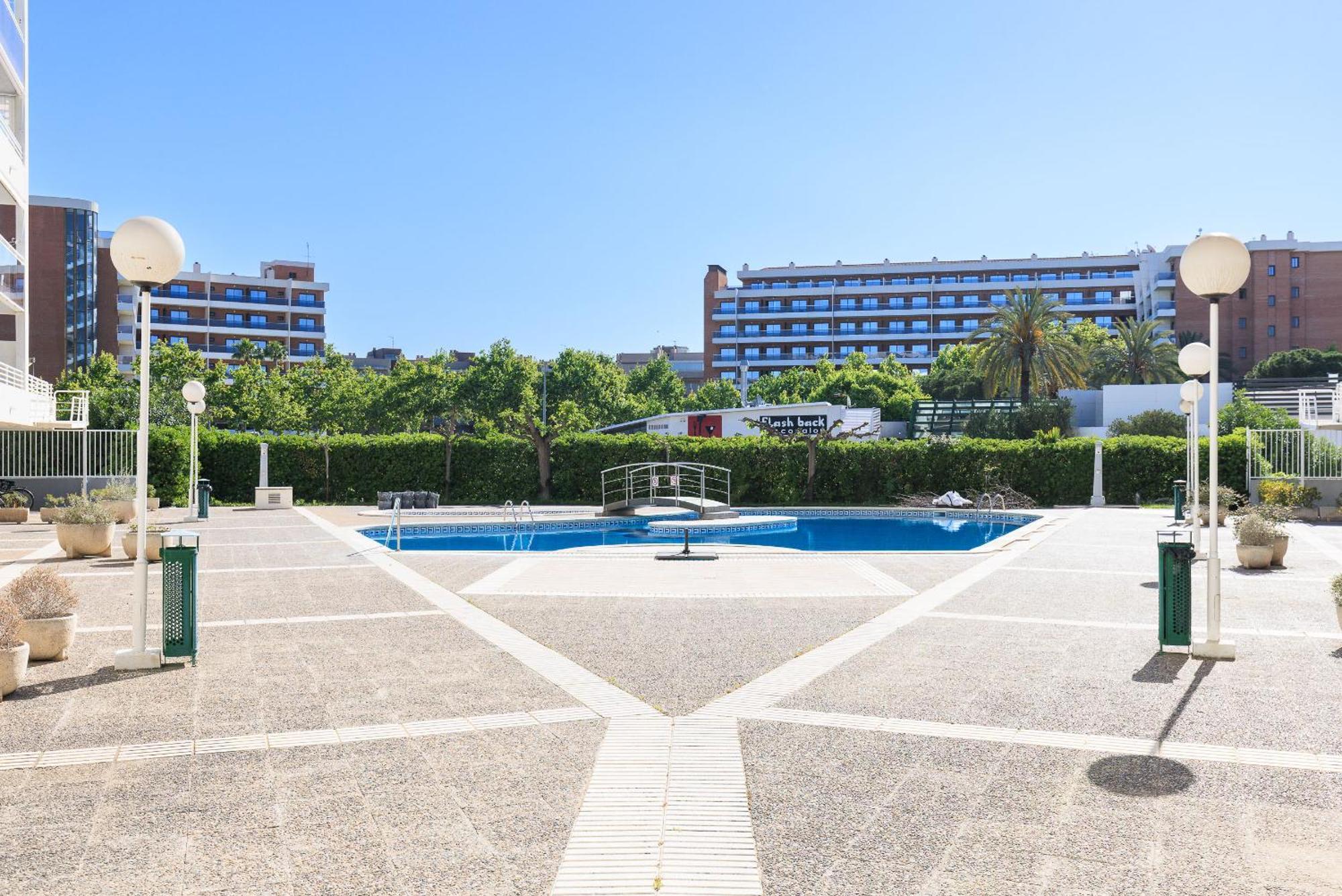 Rentalmar Royal Salou Exterior foto